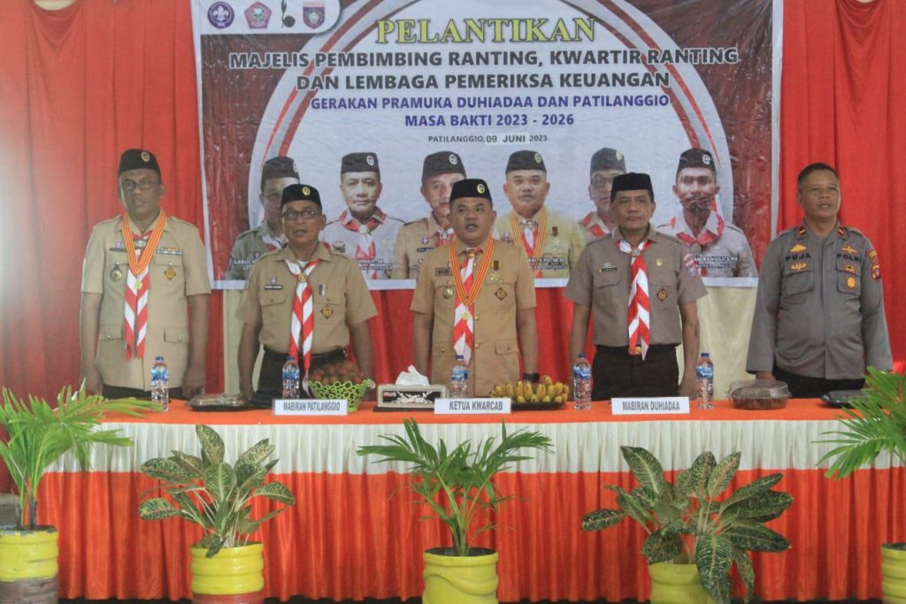 Nasir Giasi Lantik Kwaran Duhiadaa Dan Patilanggio