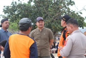 Aleg Akbar Baderan Bersama POSSI Pohuwato Lakukan Pencaharian Warga Yang Tenggelam