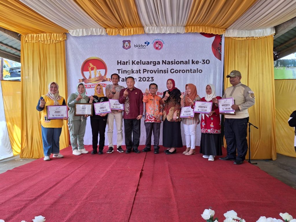 Peringati Harganas Tingkat Provinsi, Program ” Te Uti Motota” Oleh Kecamatan Lemito Raih juara 1.