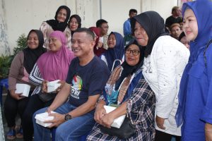 Warga Bulotadaa ke Pasisa Syarif : Ternyata Ganteng Dari Yang di Baliho