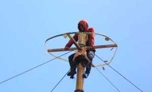 Perayaan Ketupat di Desa Hulawa Berhadiahkan Emas 5 gram