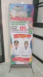 Baliho Yang Bergambar Bupati Non Aktif di Pemerintahan Segera di Turunkan