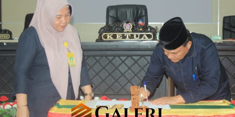 DPRD Pohuwato Lanjutkan Pembahasan Ranperda Melalui Dua Pansus