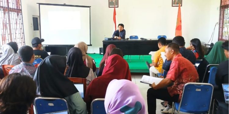 Bawaslu Pohuwato Gelar Rapat Kerja Evaluasi Pemungutan dan Penghitungan Suara Menjelang Rekapitulasi Pilkada 2024