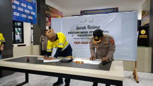 Pani Gold Project Serahkan 1 Unit Mobil Operasional Ke Polres Pohuwato