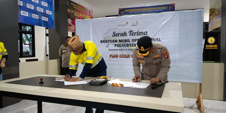 Pani Gold Project Serahkan 1 Unit Mobil Operasional Ke Polres Pohuwato