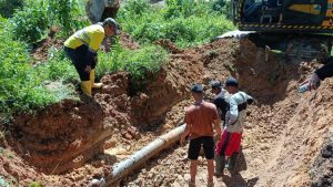 Krisis Air Bersih, Pani Gold Project Bantu PDAM Perbaiki Jaringan Pipa