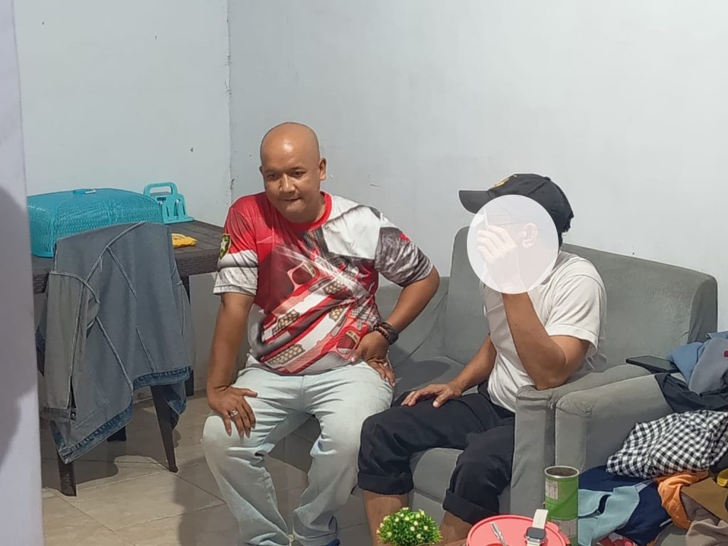 Diduga Main Cinta Dengan P3k, Oknum Camat di Pohuwato Kepergok Istri Sah?