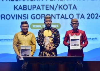 BPK Serahkan LHP, Pohuwato Kembali Catat Prestasi Opini WTP