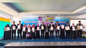 UNIPO Lantik Pejabat Struktural Baru, Perkuat Komitmen Profesionalisme dan Pelayanan Akademik