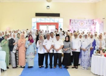 Ratusan Bidan Ikuti Webinar Nasional HKN 2025 di Pohuwato