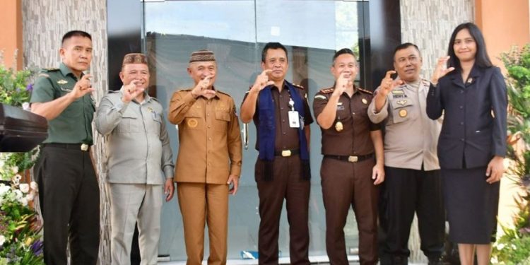 Dua Legislator Pohuwato Tegaskan Dukungan terhadap Independensi Polri