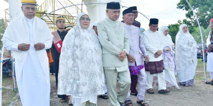 Ribuan Jemaah Padati Masjid Agung Baiturrahim, Idulfitri di Pohuwato Penuh Khidmat