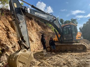 Di Balik Excavator Hyundai PETI Yang Ditangkap, Siapa Pemilik dan Jaringannya?