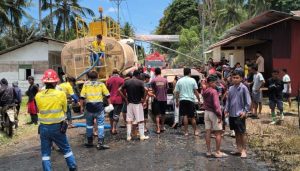 Respons Cepat ERT Pani Gold Mine Kendalikan Kebakaran Pick Up di Pohuwato