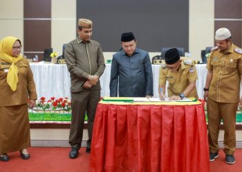 Sebelum Bahas 10 Ranperda, DPRD Pohuwato Doakan Almarhum Rachmat Gobel