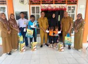 Menjemput Makna Maulid, Kantor Camat Taluditi Berbagi dengan Anak Yatim