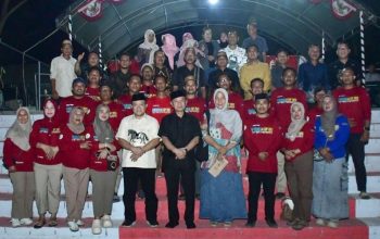 Hadiri Resepsi Penutupan HUT ke-81 RI, Beni Nento Apresiasi Kebersamaan Warga Randangan