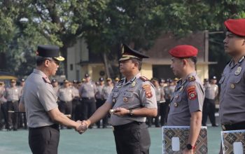 Tindak 30 Kasus PETI, Kapolres Pohuwato Bersama 25 Personel Terima Penghargaan Kapolda Gorontalo